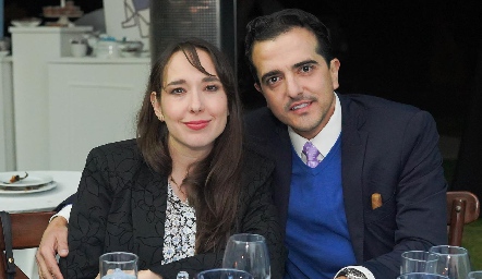  María Canales y Luis Lárraga.