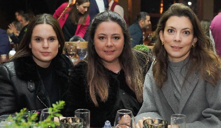  Maite Soberón, Susana Lozano y Beatriz Hernández.