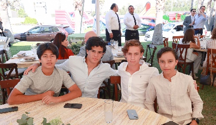  Sebastián de los Santos, Marcelo Lozano, Diego Torres y Patricio Leos.