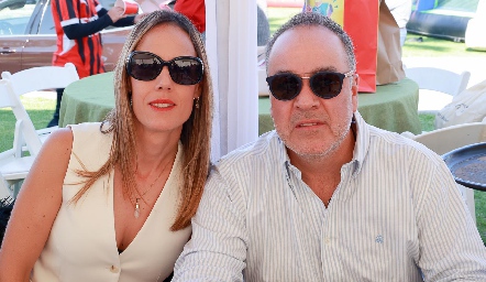  Carla Ortiz y Enrique Flores.