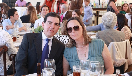  Guillermo Guerra y Pilar Valladares.