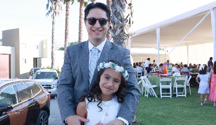  Félix Córdova con su hija Marina.