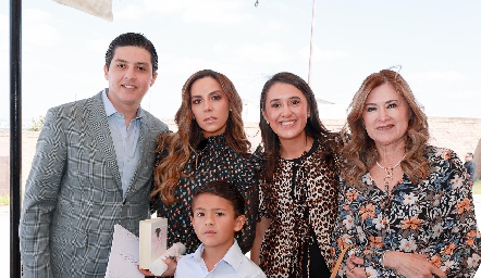  Jesús Jiménez, Eleida Torres, Bárbara Rojas,  Gaby Pavón y Marcelo Torres.