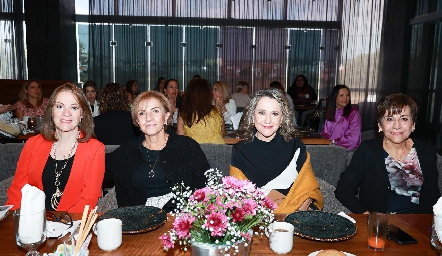  Rocío Gómez, Claudia González, María del Carmen Dibildox y Álicia Dibildox.