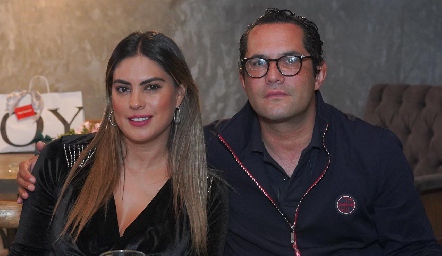  Bárbara Berrones y Fernando Rojo.