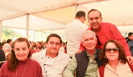  Lety Pérez, Mario del Valle, Cyrill Schonher, Chepe Suárez y Alma Goldaracena.