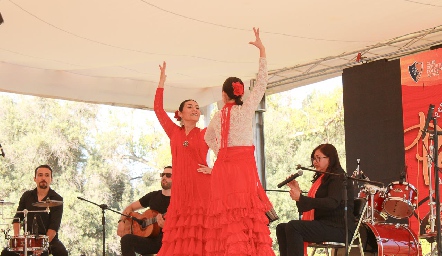  Baile festival Paella.