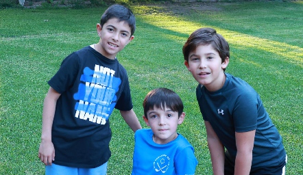  Alejandro, Jero y Marcelo.