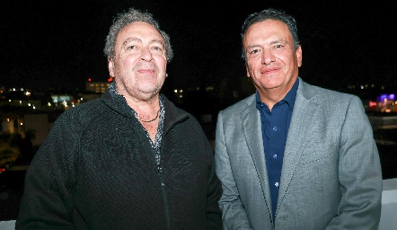  Manuel Dávalos y Arturo Meade .