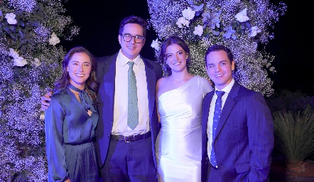  Vale Herrera, Kenji Barral, Cecilia García y Luis González.