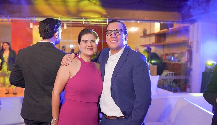  Gaby Galarza y Néstor Díaz.