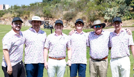  Mauricio Selva, Fernando Miranda, Jaime Salcedo, Diego Fernández y Eugenio Selva.