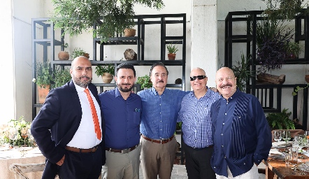  Carlos Alcántara, Jorge Contreras, Alfredo López, Guillermo Echaniz y Jorge Santos.