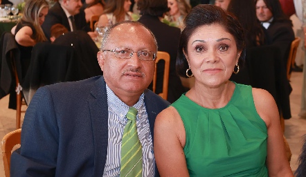  Laura Hernández y Armando Domínguez.