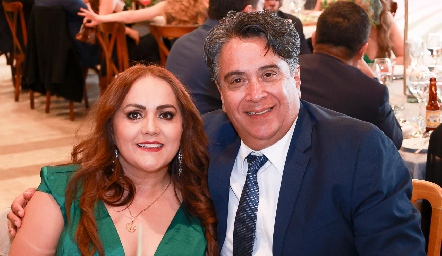  Verónica Ramos y Ricardo Olvera.