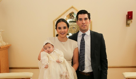  Bárbara Mejía y Alberto Kasis con su hija Bárbara.