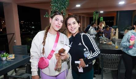  Dayana y Mariana Valadez.