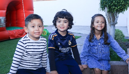  Marcelo, Gastón y Camila.