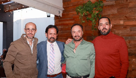  Alejandro Gutiérrez, Hiram Gutiérrez, Eduardo Ramos y Armando Gutiérrez.