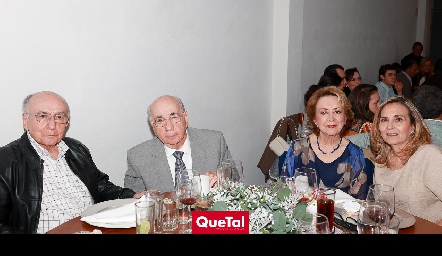  Roberto Gómez Alba, Francisco Gómez, María Elena Sánchez y Norma Sánchez.