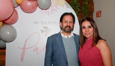  Hiram Gutiérrez y Marcela Gómez, papás de Paula.