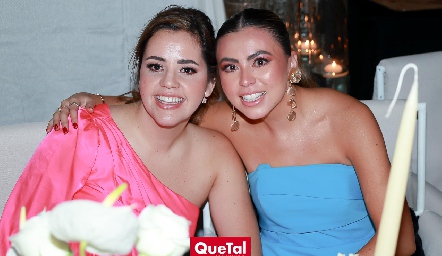  Ana Isabel Gómez y Alexa Cárdenas.