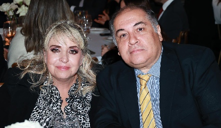  Claudia Aldasoro y Carlos Lambert.