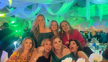  Marycarmen Ayala, Eva Anaya, Laura del Pozo, Karina Navarro, Karina Ramos, Gaby Lozano y Laura Nieto.