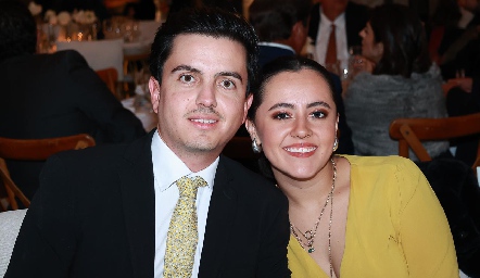  Rodrigo Zertuche y Montserrat García.