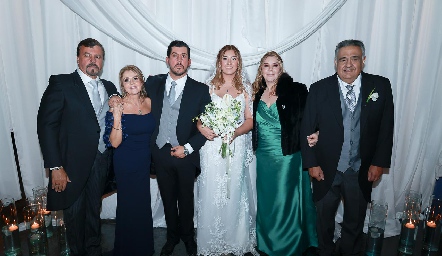  Héctor Gómez, Anabel Gaviño, Héctor Gómez, Ana Gaby Motilla, Gaby Lozano y Sergio Motilla.