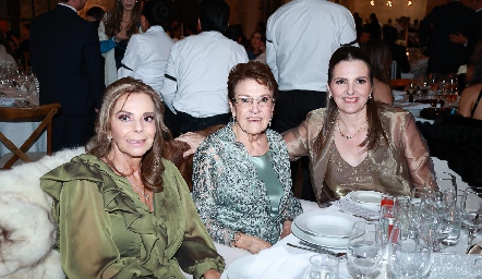  Elena Gaviño, Gela Valle y Gabriela Gómez.