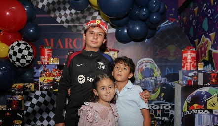  Jorge, Daniela y Marcelo Torres de la Fuente.