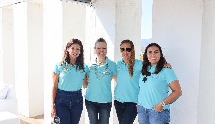  Carla Aguilar, Carla Navarro, Carla Sebes y Ana Cristina González.