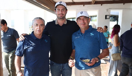  Gerardo Serrano, Polo Córdova y Leopoldo Córdova.