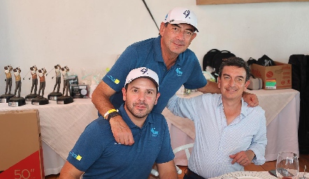  Ricardo Berrones, Leopoldo Córdova y Oscar Silos.