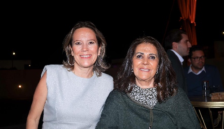   Paty Díaz del Castillo y Lucila Valle.