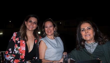  Lucila Lorca, Paty Díaz y Lucila Valle.