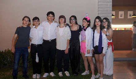  Sebastián González, Iñaki, María Julia González, Mariana, Nico, Jorge Acuña, Majo Bonilla y Mariana.