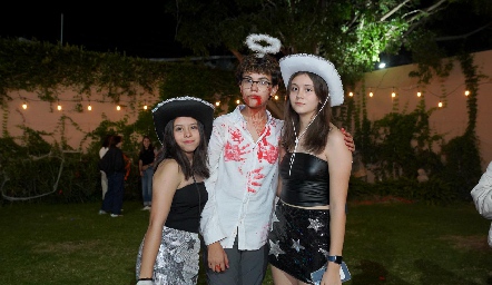  Ximena Farías, Santiago Lomelí y Mónica Chávez.