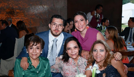  Alicia de la Rosa, Héctor de la Rosa, Montse Elizondo, Lucía Betancourty  Alicia de la Rosa.