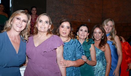  Bárcena, Gaby Villanueva, Sofía Carrillo, Marcela Valle, Odile Sánchez y Lourdes Gutiérrez.