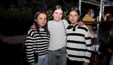  Natalia, Antonella y Sofía.