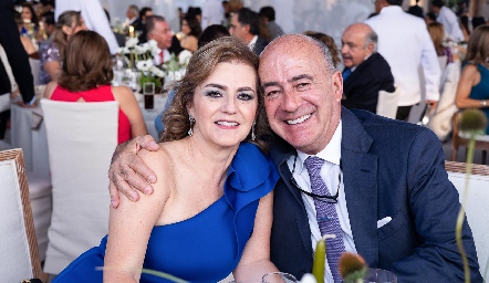  Adriana Carrera y Rafael Olmos.