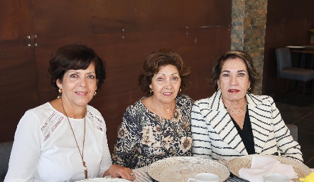  Ofelia Díaz Infante, Lupita Rivera y Socko Ortiz.