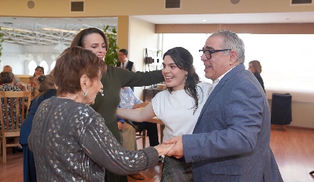  Nelly Sulaimán, Lourdes Gómez, Cata Esper y Toño Esper.