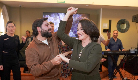  Lourdes y Antonio Esper.