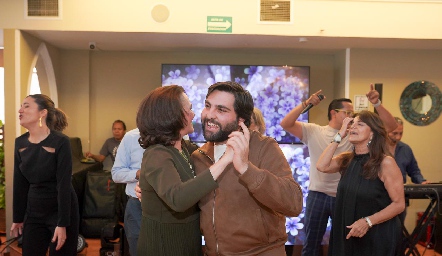  Lourdes y Antonio Esper.