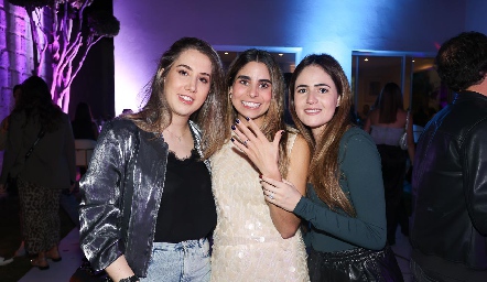  Mónica Torres, Rocío de la Vega y Paulina Aldrett.