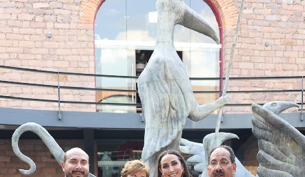   Daniel Hernández, Isabel Narváez, Isabel Torres y Carlos Torres.