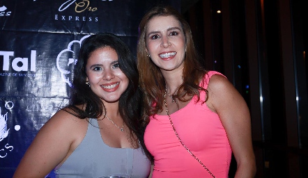  Andrea Padrón y Romina Ortuño.